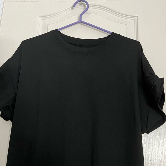 New black dress with pockets - Picture 2 of 6